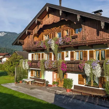 Oberberinghof Apartment Soll